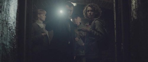   (2015)