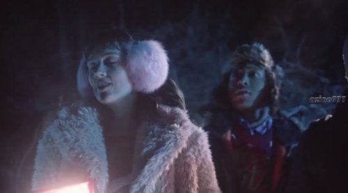   (2017)